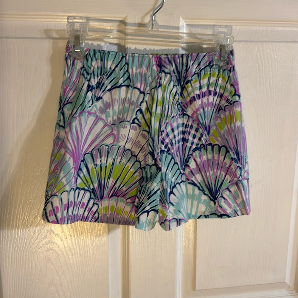 Lilly Pulitzer hand made shorts girls shell print see measurements for size